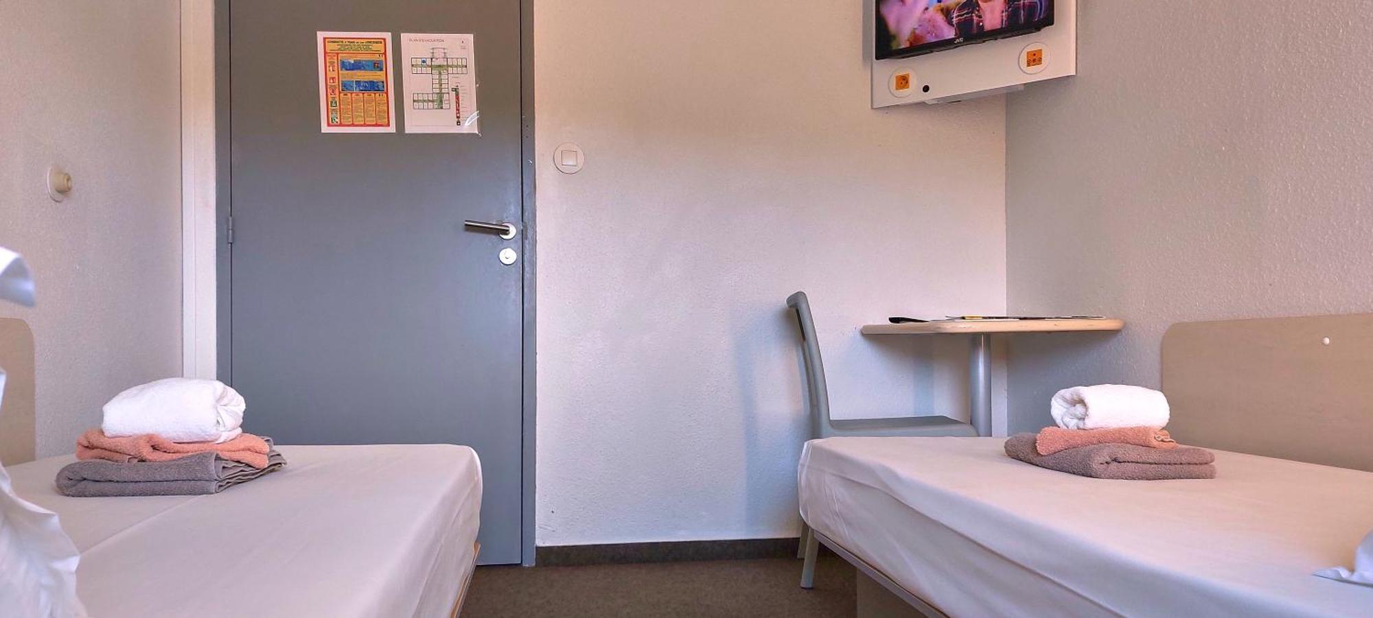 Hotel La Voile Bleue La Richardais Стая снимка