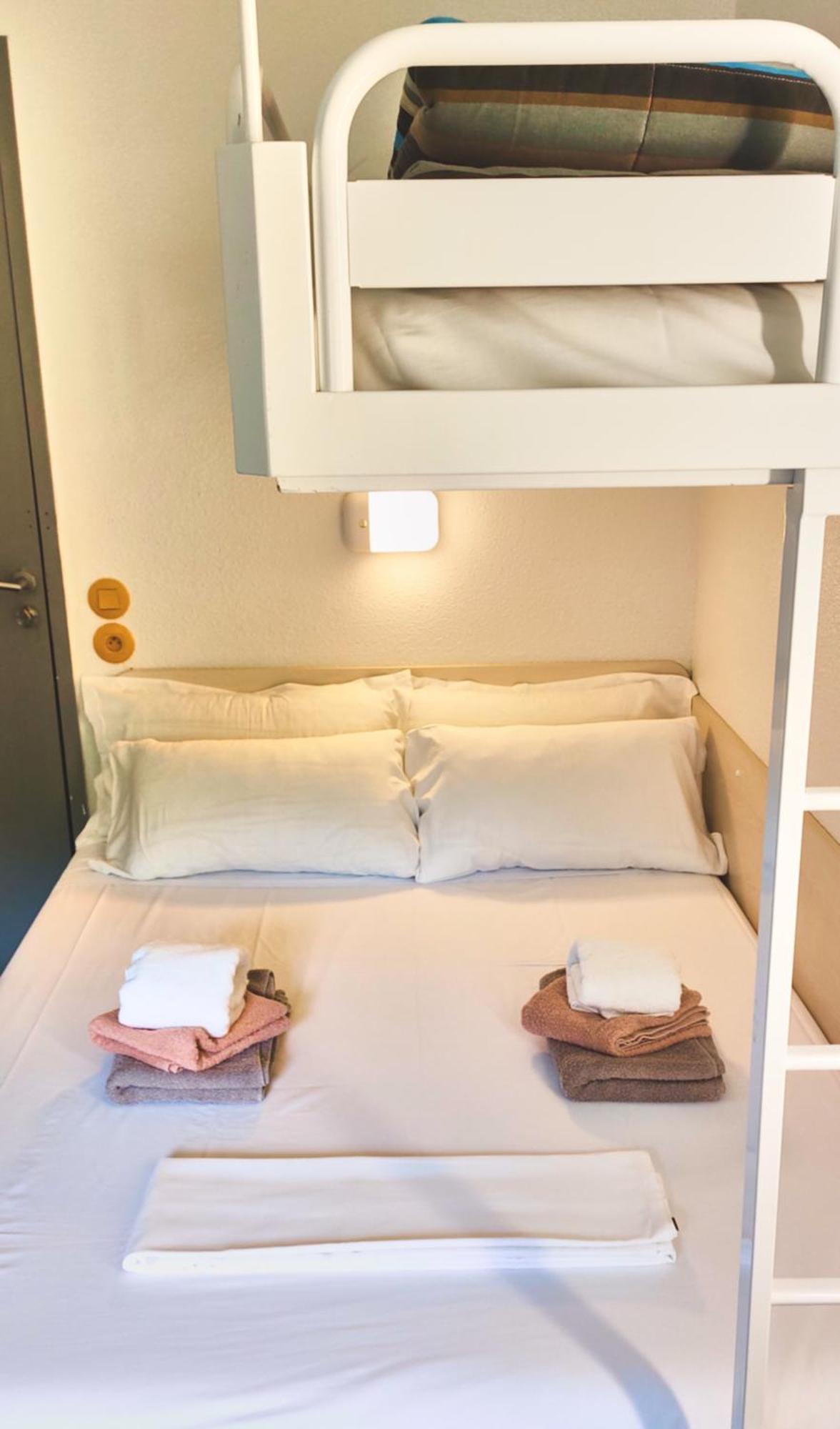 Hotel La Voile Bleue La Richardais Екстериор снимка