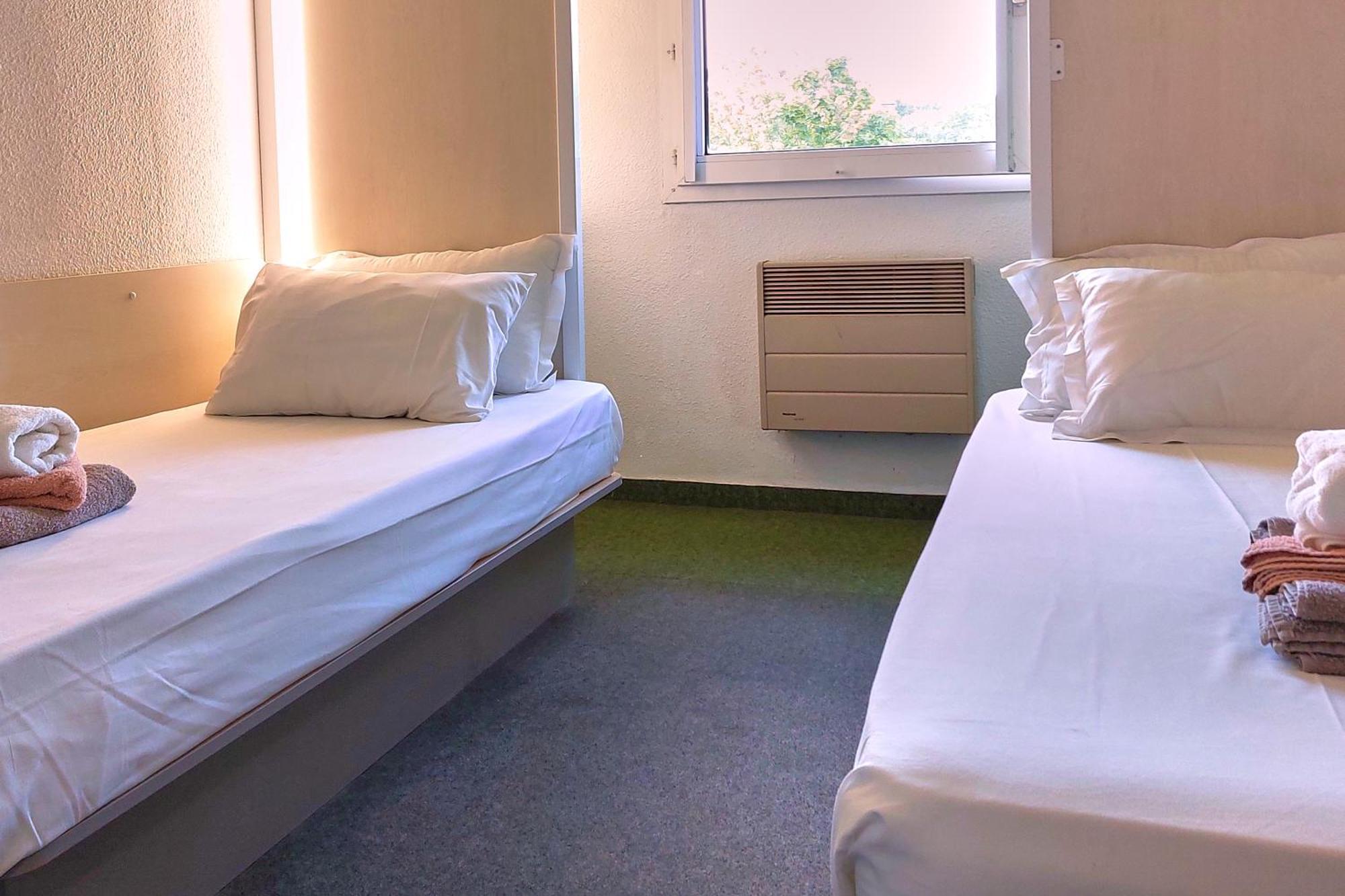 Hotel La Voile Bleue La Richardais Екстериор снимка